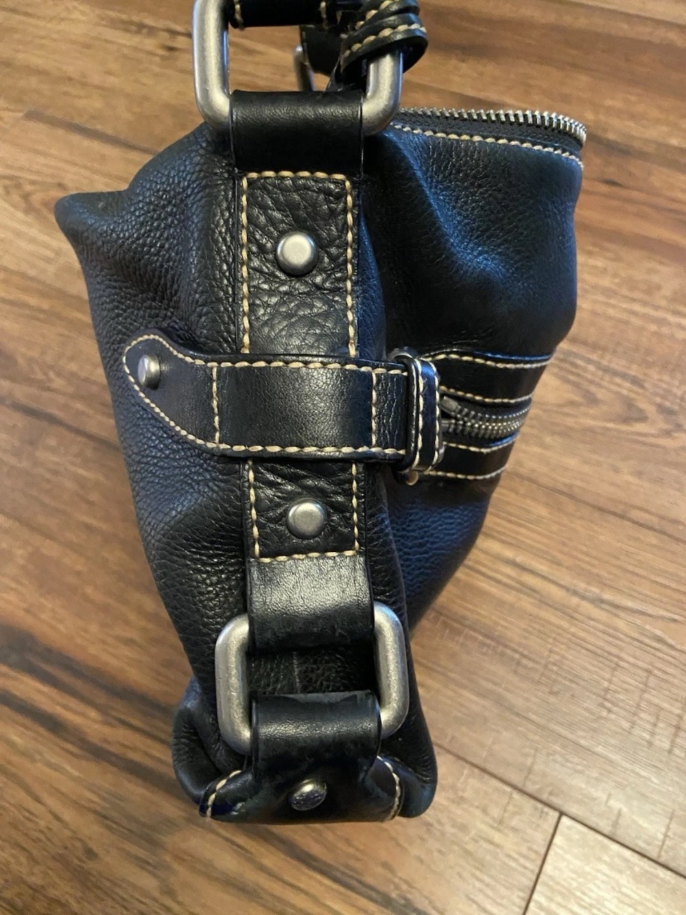FOSSIL Black Leather Hobo Handbag Shoulder Purse Bag Classic Zip-Top Y2K - Picture 6 of 8